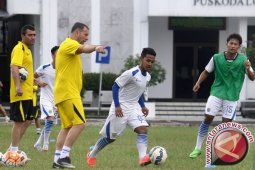 Persib Tak Terpengaruh Kondisi Mitra Kukar