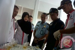 Pegawai Imigrasi Meulaboh Tes Urine