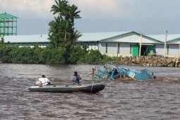 Lantamal Pontianak Lanjutkan Pencarian ABK Di Muara Jungkat