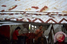 Produksi Batik Terkendala Cuaca