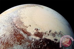 Pengamat Ungkap Medan Misteri Pluto