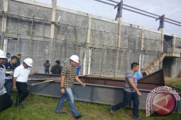 Zola sidak proyek pasar Angsoduo baru