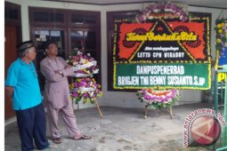 Suasana Duka Selimuti Kediaman Lettu Wira