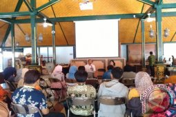 Desainer Nasional ajak Pebatik Banyuwangi Perluas Kiprah