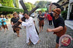 Jalan Salib Jombang