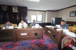 Segera Undang 8 Mitra Pansus Perkebunan