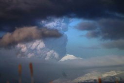 Enam orang hilang di Alaska setelah hujan lebat picu tanah longsor
