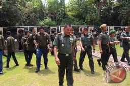 LATIHAN MENEMBAK
