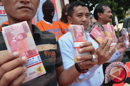 Polresta Bekasi Sita Rp12 Miliar Uang Palsu