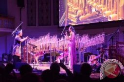 Suara Angklung dan Tifa Mengalun di Austria
