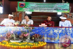 Bupati Karangasem Luncurkan  Pendaftaran Akta Capil