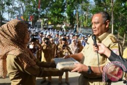 Gubernur Gorontalo Jamin Ketersediaan Listrik Selama UNBK
