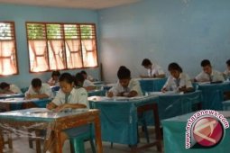 35 Siswa Absen UN SLTA di Taput