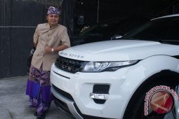 Calon Bupati I Gusti Ketut Adi Yustika Aryawan, Menembus Benteng Politik Buleleng
