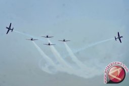 TNI AU Unjuk Gigi Peringati HUT Ke-70
