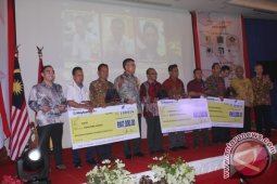 TKI Berprestasi di Sarawak Dapat Penghargaan