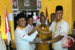 Bakhtiar Calonkan Diri Jadi Balon Bupati Tapteng