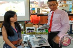 Penjualan Alat Penghitung Uang Jatim Tumbuh 25 Persen