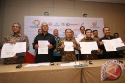 KERJASAMA PENGEMBANGAN KAWASAN EKONOMI TERPADU KUALA TANJUNG - SEI MANGKEI