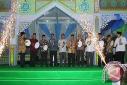 Bupati Asahan Buka Festival Seni Nasyid tahun 2016