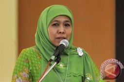 Mensos Siap Bantu Nenek Rokayah Pemakan Rumput
