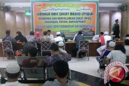 Kemenag Upayakan Zakat Lebih Produktif Entaskan Kemiskinan