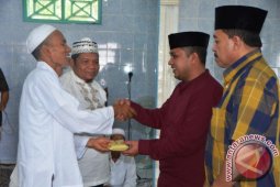 Walikota Bantu Perluasan Mesjid Taqwa