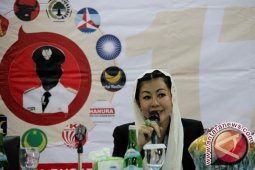 Hasnaeni "Wanita Emas" Penuhi Panggilan Polisi
