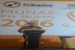 Polisi Bantu Rehab Ruang Kelas SDN Sumberagung Blitar