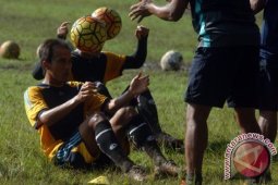 Latihan P-MU Terkendala Lapangan