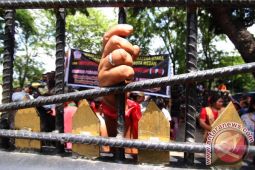 DEMO PEDAGANG