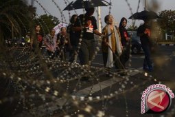 Hasyim Muzadi tak setuju presiden minta maaf atas nama negara