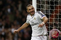 Madrid bekuk Villarreal tiga gol tanpa balas