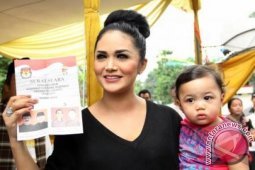 Kartini di Mata Kris Dayanti