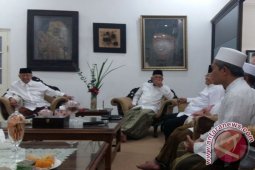 Gus Sholah: NU Jangan Jadi Bagian Parpol