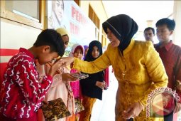 SD Waladun Sholeh Peringati Hari Kartini
