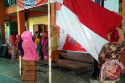 Guru Perempuan Upacara Kartini-an