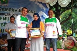 YLKM: Dana Kantong Plastik Berbayar tidak Jelas