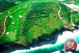 Spirit "Trashstock" Kembalikan Bali Sebagai Pulau Surgawi