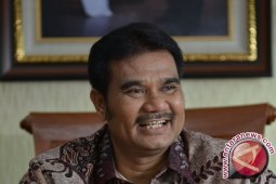 DPR minta Mendikbud bahas rasio guru