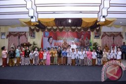 Peran Perempuan Sejajar dengan Laki-laki