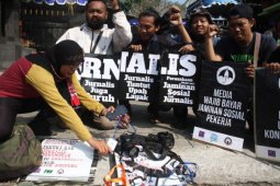 Jurnalis Peringati Mayday