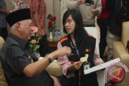 Gubernur: Beri Jawaban Akurat