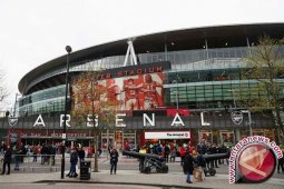 Klasemen Liga Inggris, Arsenal Geser City