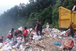 Menjemput Rezeki Dari Tumpukkan Sampah