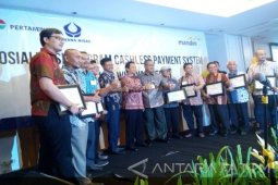 Kediri Uji Coba Cashless Payment System