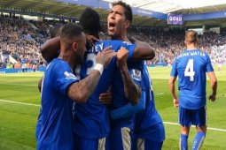 Manchester United menang 2-1 atas Leicester City