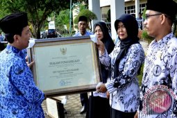 Tujuh sekolah di Batanghari dapat penghargaan  Kemendikbud