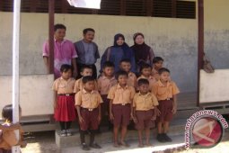 200 Pelajar se-Kalbar Upacara HUT RI di Karimata