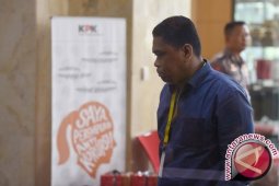 Saksi Serahkan "Fee" ke Staf Politisi PKB